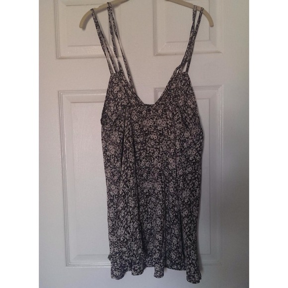 🔴SOLD🔴 Brandy Melville Selda Dress - Picture 3 of 3