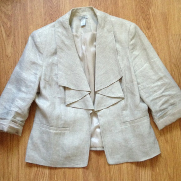 Cach'e Jackets & Blazers - ❤Host Pick 10/7 Fall Fashion! 3/4 sleeve blazer❤