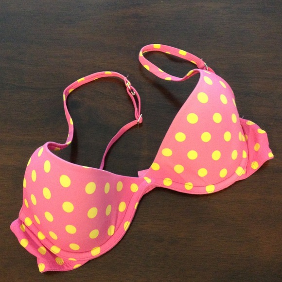 Victoria's Secret Pink Scoopneck Bra 34A