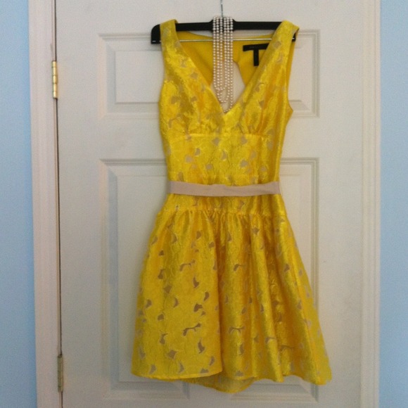 BCBGMAXAZRIA dress - Picture 3 of 4