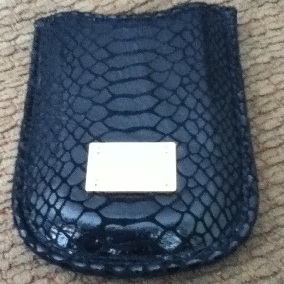 A Michael kors iPhone case