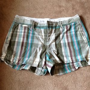 Plaid short shorts