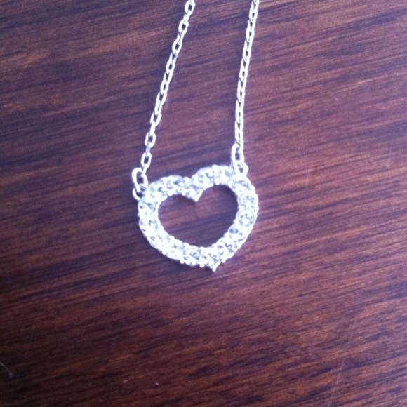 Swarovski Crystal Towards Heart Necklace - Picture 2 of 4