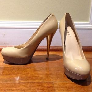 Tan guess pumps!