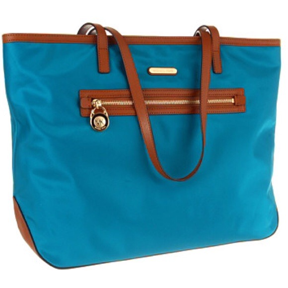 💥SOld locally MK Kors Kempton LG EW Tote turq