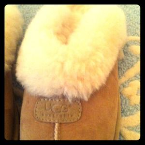 Ugg slippers sz 7