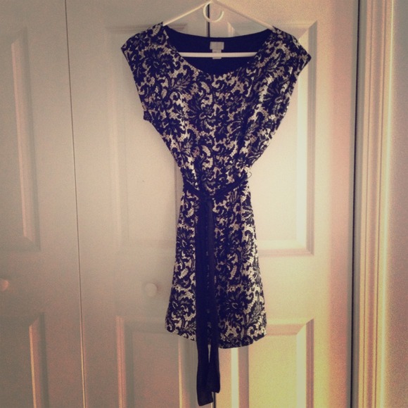 black and white cocktail dress!