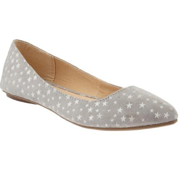 Flat shoes