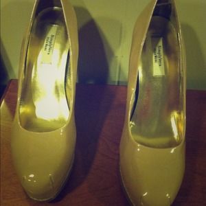 Simply Vera Vera Wang Pumps