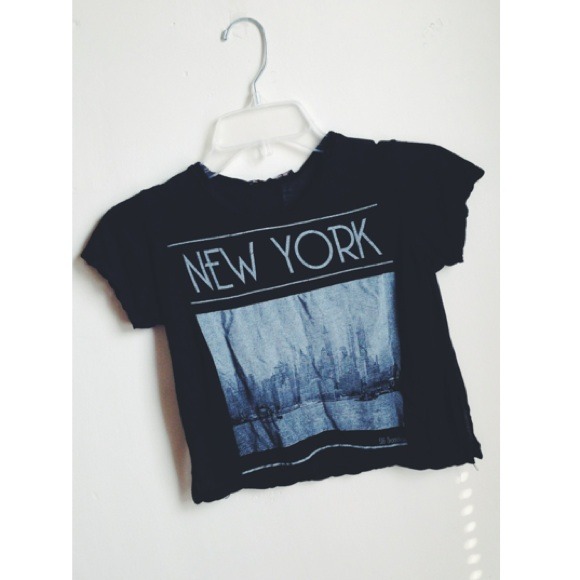 ✨SOLD✨ BRANDY MELVILLE rare New York tee 💕