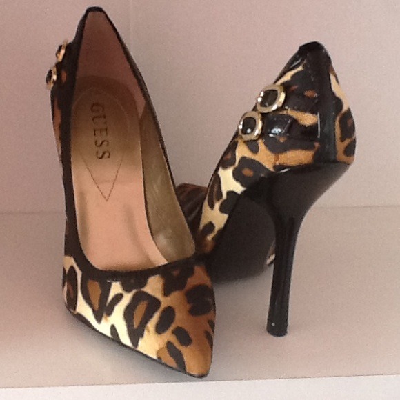 Guess leopard pumps SOLD - Picture 2 of 3