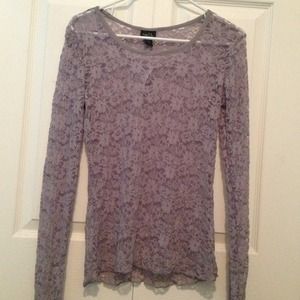 Floral, stretchy, long sleeve shirt!!