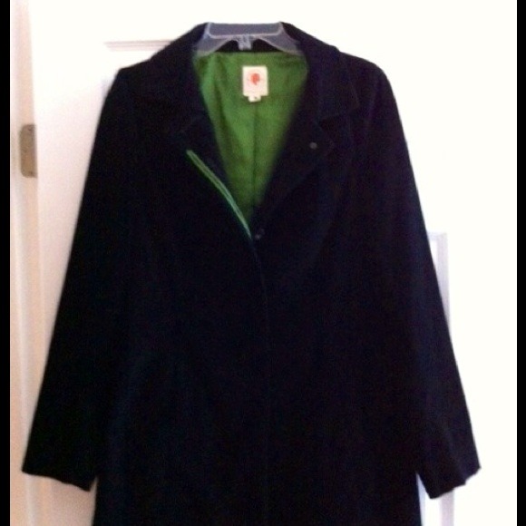 SOLD!!!! Black Tulle 3/4 jacket - Picture 3 of 3