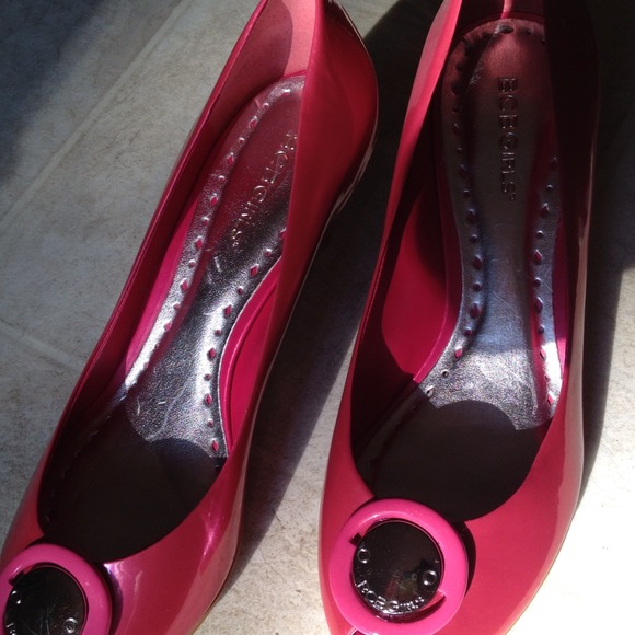 SOLD!!!! BCBG Heels/Pumps/Hot Pink