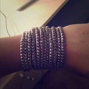 Glittery pink chocker bracelet