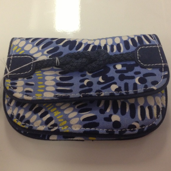 ❌SOLD❌Authentic Vera Bradley wristlet