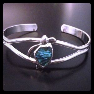 Silver Turtle Cuff