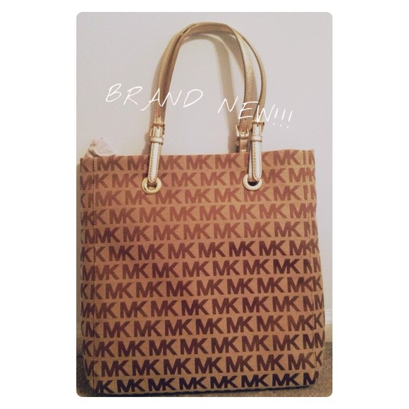 LOWEST PRICE EVER Michael Kors Gold Tote