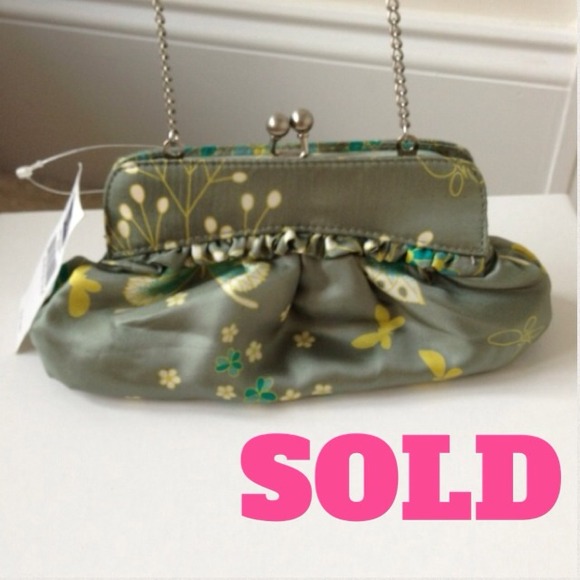 Gap purse