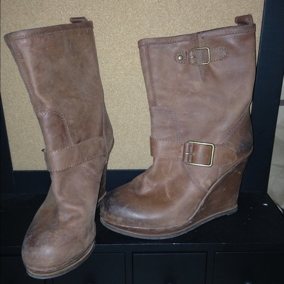 💜Distressed Leather Lucky brand wedges💜