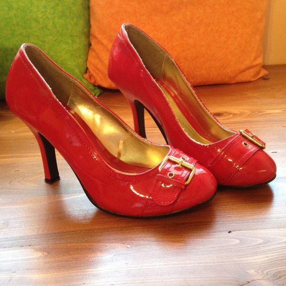 Red Heels!!