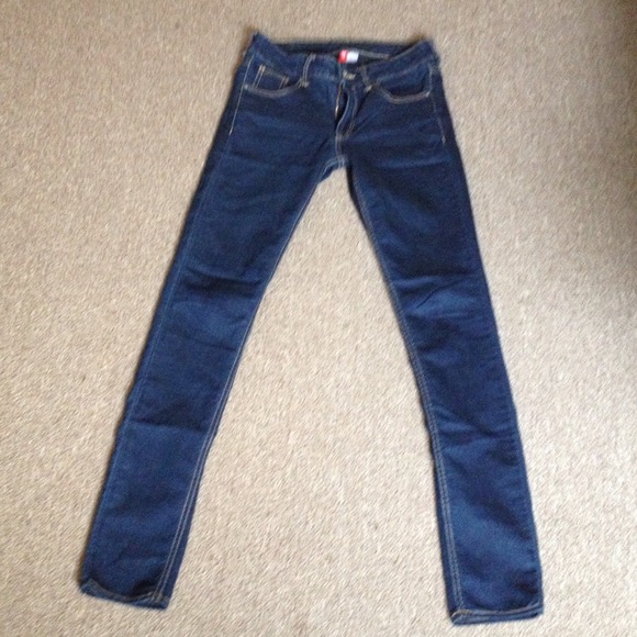 Skinny jeans