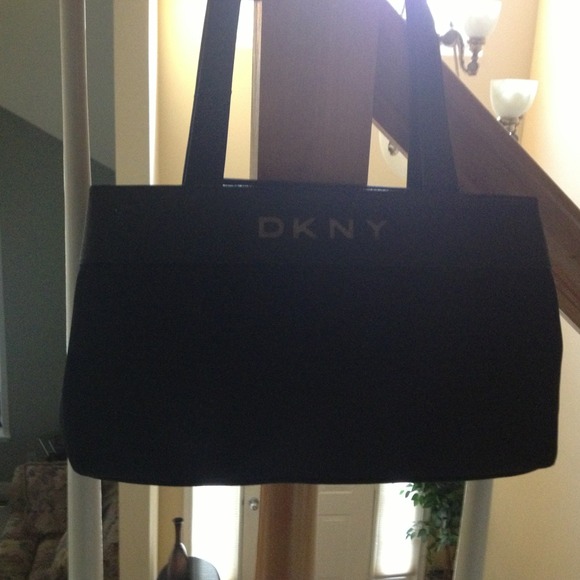 Hand bag