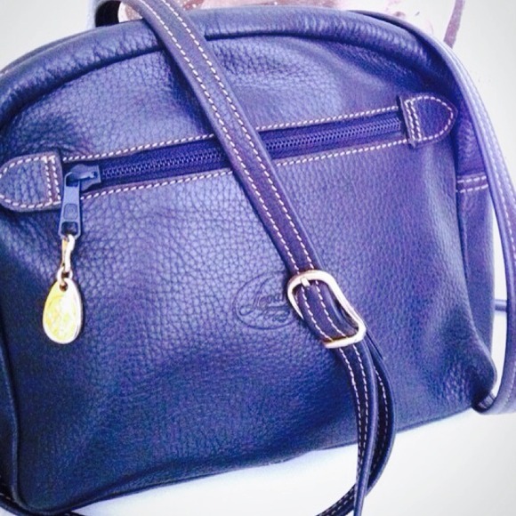 Lepanto Handbags - ⚡️LABORDAY SALE⚡️ Lepanto Crossbody Bag