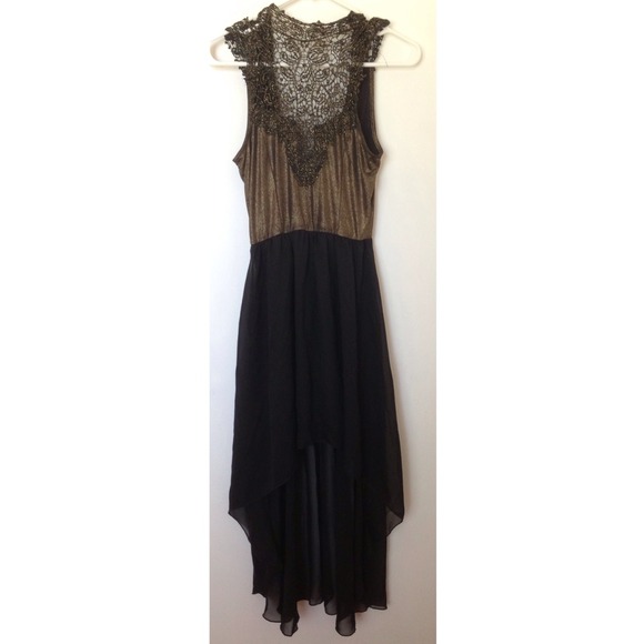 Renaissance Court Lace High Low Dress - Picture 2 of 4