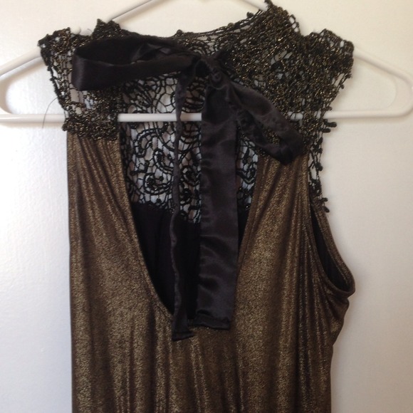 Renaissance Court Lace High Low Dress - Picture 4 of 4