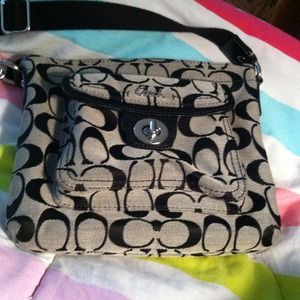 RESERVED FOR @thriftychic