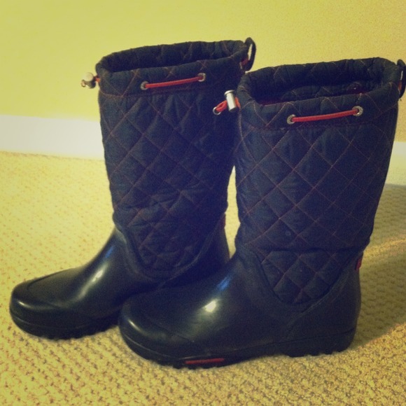 SPERRY rain boots! Gently worn only a few times.