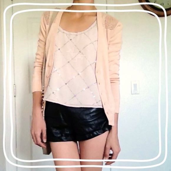🚫SOLD🚫 Peach Cardigan
