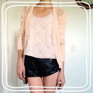 🚫SOLD🚫 Peach Cardigan