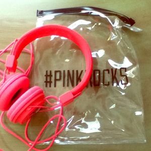 New Victoria's Secret PINK headphones with bag