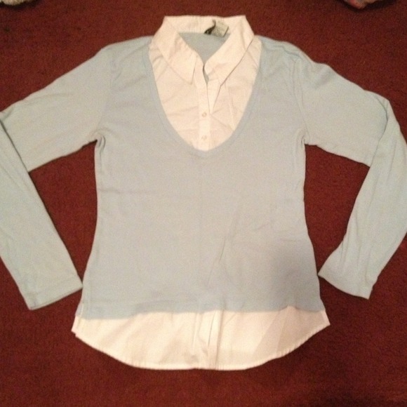 Long sleeve baby blue blouse