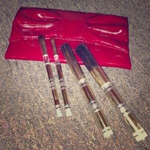 Estée Lauder  makeup brushes with makeup bag ✨💄