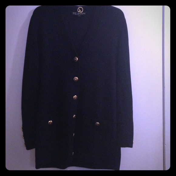 St.John sweater