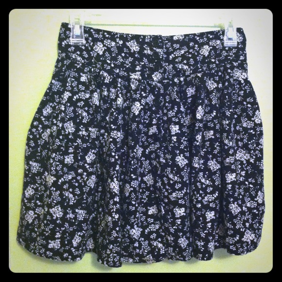 Forever21 skirt