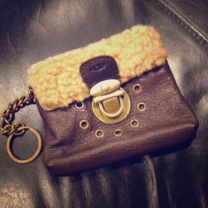 ✖️✖️SOLD IN BUNDLE Ugg Coin Purse Keychain