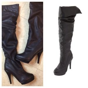 ❗️Reduced❗️🌟NWOT🌟Thigh-high boots!