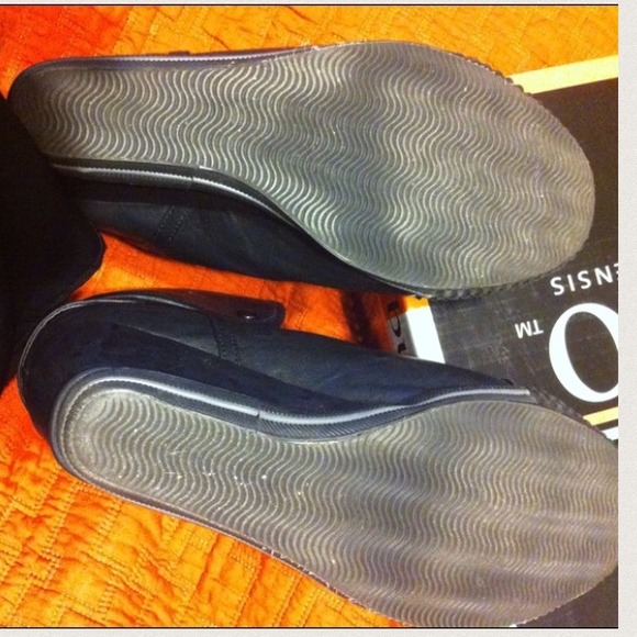 🚫SOLD🚫Buckle Wedge Boots - Picture 3 of 4