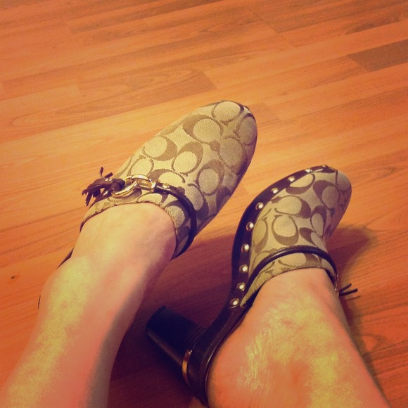 💯 Authentic New Coach clogs👡👡👡