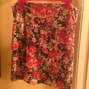 Floral skirt ✨