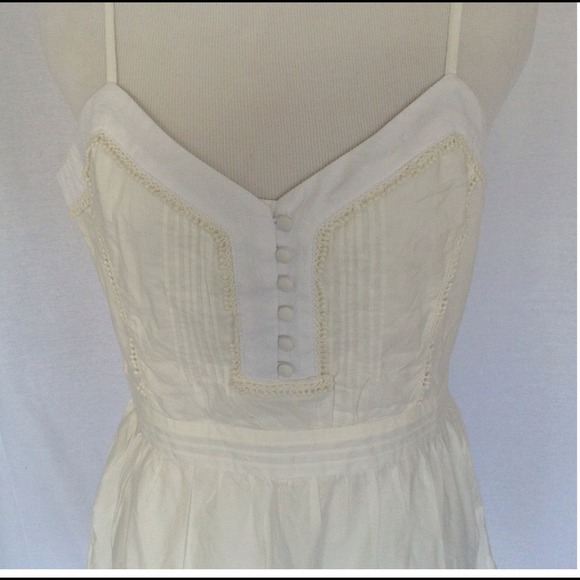 Ivory dress from Ark &Co - Picture 2 of 4