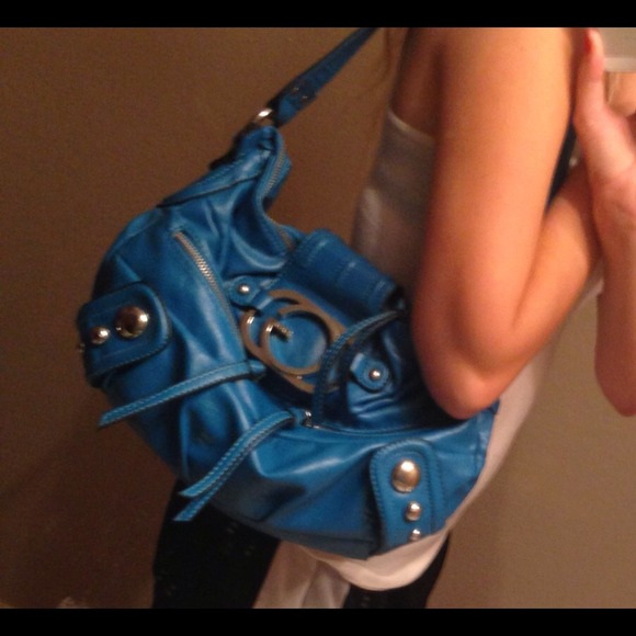 Guess bag - Picture 2 of 4