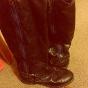 Black madden girl boots