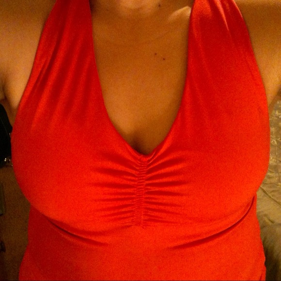 CORAL WORKOUT TOP WITH RUCHED BACK - Picture 3 of 4