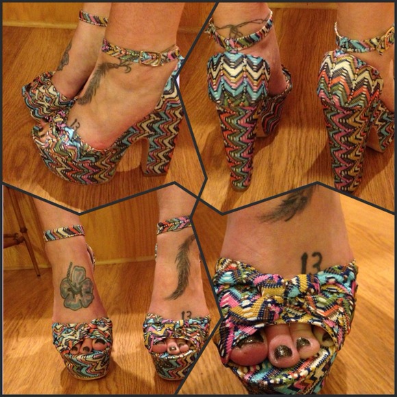 Yoki platforms size 9 ⏰cyber sale - Picture 2 of 4