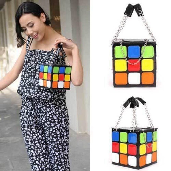 Hot Pick 10/27 🎉Magic Cube Handbag - Picture 3 of 4